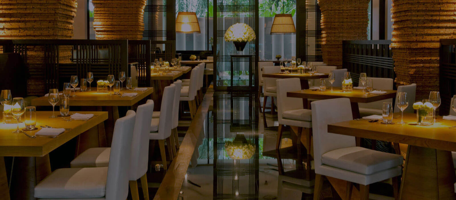 restaurant-783100_1920