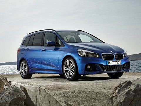 BMW 218i Grab Tourer 2016 7 chỗ gia đình sắp về Việt Nam